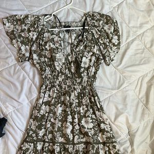 Women’s Green flower dress